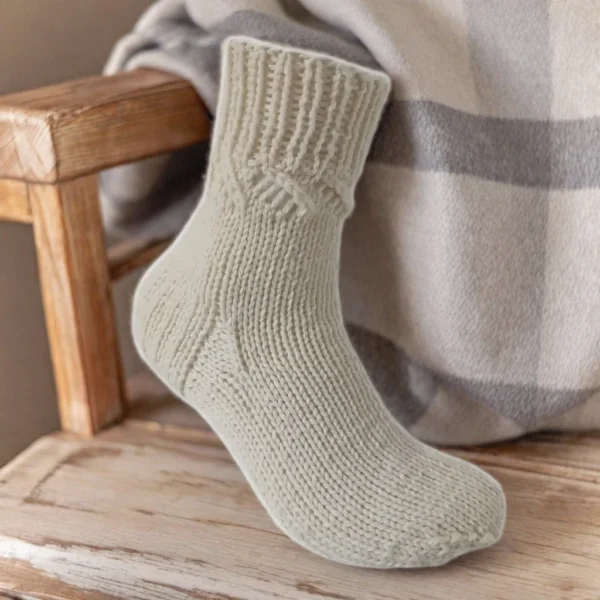 Hand Knit Women Wool Socks Off White